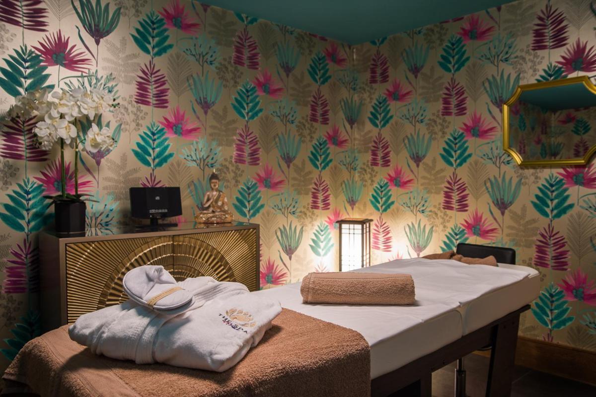 Holyrood Hotel - Leisure Centre & The Spa At Orchids Bundoran Dış mekan fotoğraf